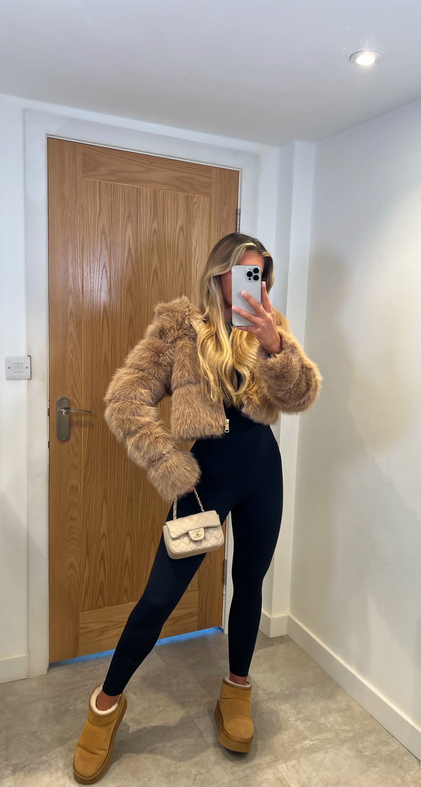 ‘LUNA’ Faux Fur Coat